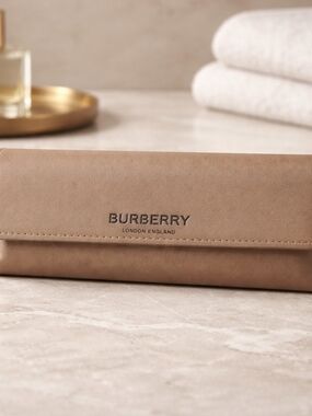 Burberry Beige/Tan Leather Triangular Unisex  Eyeglass Case